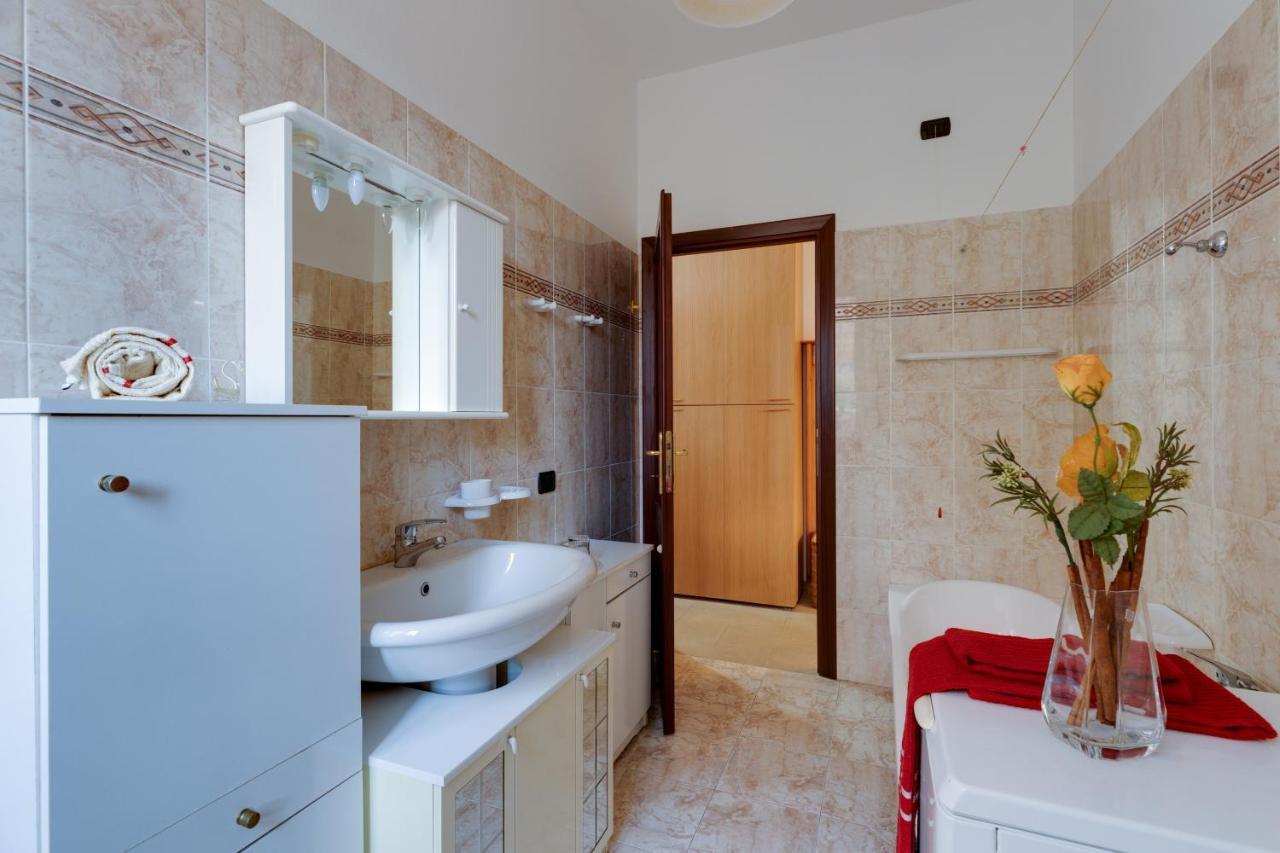 Casa Vacanze Maria Боса Экстерьер фото